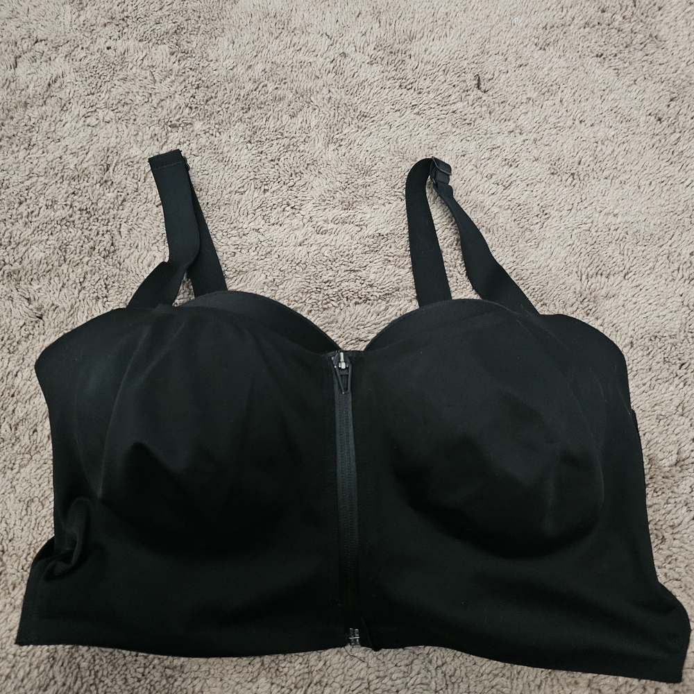 4 Victoria's Secret Black Sports Bra Intimates Sz 38ddd